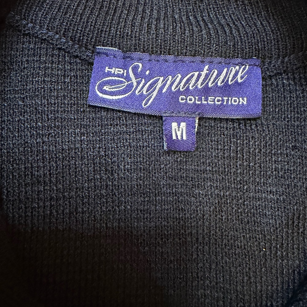 HPI Signature Collection size medium black zip up sweater - Picture 4 of 5